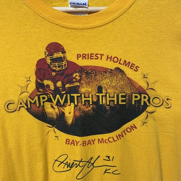 Kansas City Chiefs Priest Holmes Tee 🏈 - Picture 2 of 6